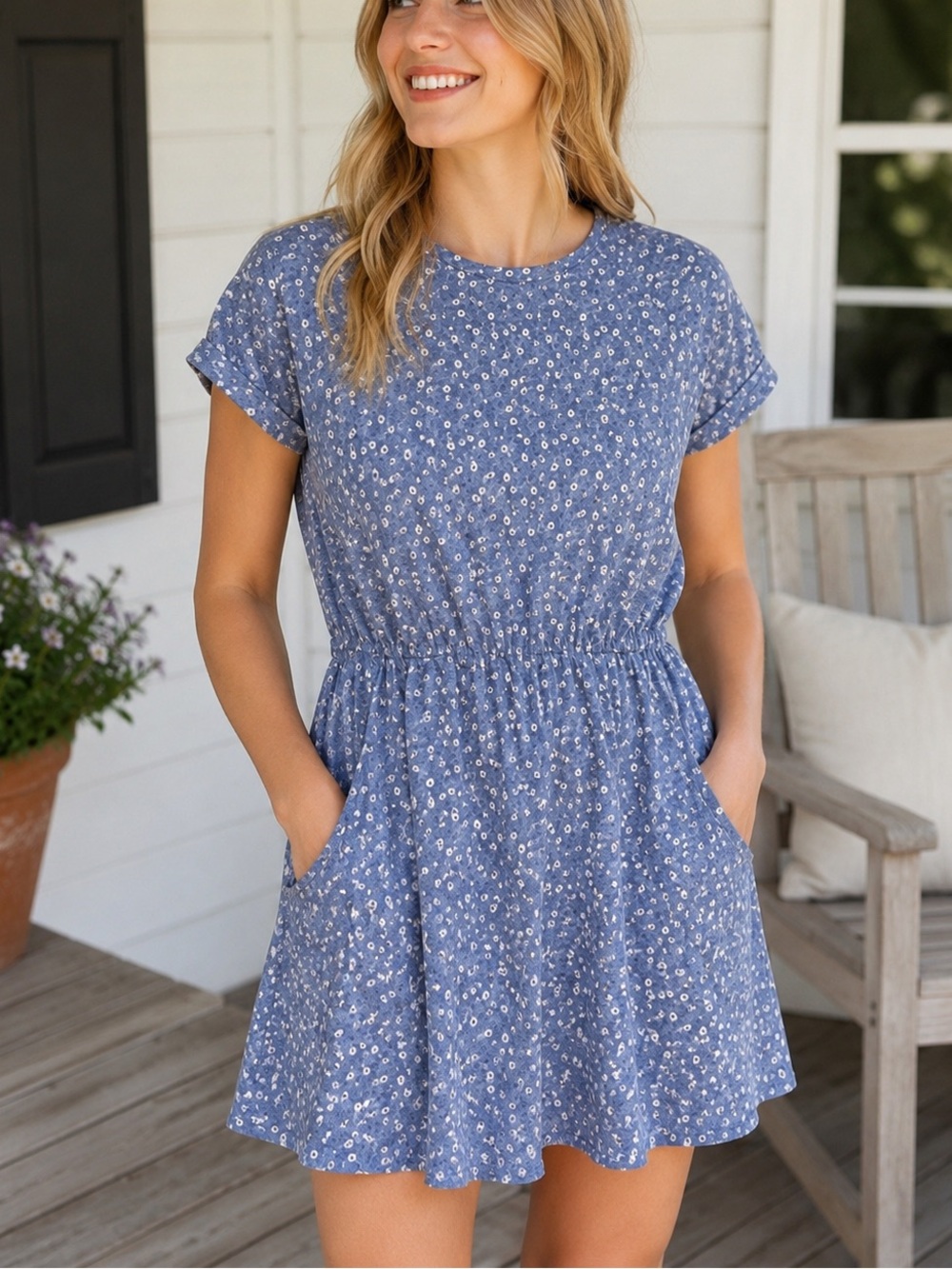 Orvis Blue Floral Fit & Flare Dress Gathered Waist Short Sleeve Women’s